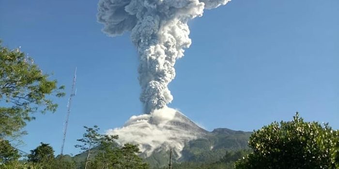Erupsi Gunung Merapi 1 Juni 2018