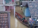 15 Kabupaten Jawa Timur Dilanda Banjir Hingga 2 Meter