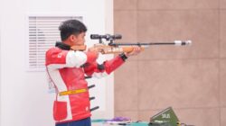 Atlet Menembak Indonesia, Muhammad Sejahtera Dwi Putra peraih medali emas pertama Indonesia di Asian Games Hangzhou. Foto M Rifqy/NOC Indonesia.