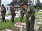 Jelang HUT TNI-AD, Kodim 0205/TK Tabur Bunga di Makam Pahlawan