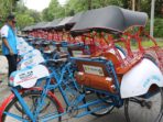 UGM Perkenalkan Becak Listrik