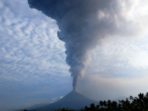 Gunung Soputan Kembali Meletus