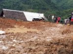 Banyak Penduduk Sukabumi Tinggal di Daerah Rawan Longsor