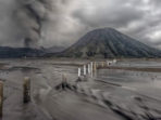 BNPB: Meski Terus Erupsi, Gunung Bromo Tetap Aman Dikunjungi
