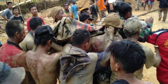 5 Orang Tewas Tertimbun Longsor di Tambang Intan Kota Banjarbaru