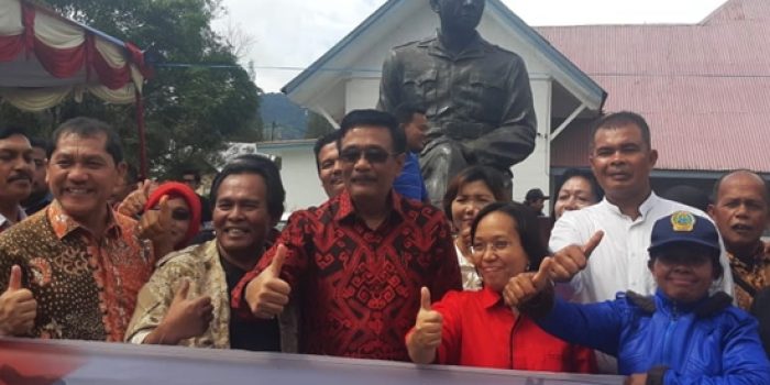 Di Rumah Bung Karno, Djarot Janji Dorong Pembangunan Jalan Tol Medan-Berastagi