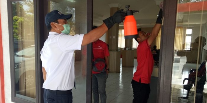 Telkom Kabanjahe Terapkan Social Distancing
