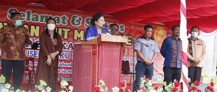 Bupati Karo Hadiri Perayaan HUT Mamre Klasis Kabanjahe. [Foto : Ist]