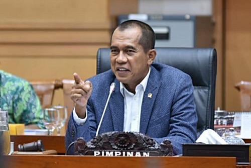 Wakil Komisi I DPR Abdul Kharis Almasyhari. Foto dpr.go.id.