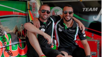 Shaun Torrente (USA) dan Thani Al-Qemzi dari (UAE) dari Team Abu Dhabi. Foto tangkap layar f1h20.com.