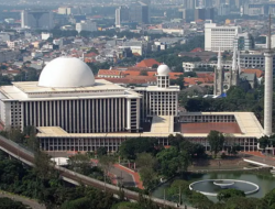 Masjid Istiqlal. Foto masjidnusantara.org.
