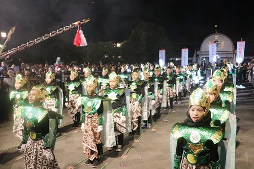 Gema Takbir menyambut 1 Syawal 1444 H di Masjid Gede Kauman Yogyakarta, 20 April 2023. Foto muhammadiyah.or.id.