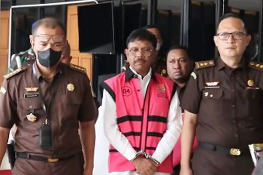 Kejaksaan Agung tetapkan Menteri Kominfo Johnny G Plate tersangka korupsi pembangunan BTS 4G BAKTI. Foto tangka playar Instagram @kejaksaan.ri.