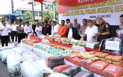 Polda Sumut berhasil menyelamatkan 2,7 juta masyarakat dari bahaya narkoba. Foto Instagram Polda Sumut.