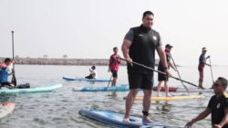 Menpora Dito Ariotedjo komunitas olahraga stand up paddling tersebar di berbagai daerah. Foto kemenpora.go.id.