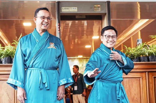Pasangan bakal Capres-Cawapres Pemilu 2024, Anies-Imin usai menjalani tes kesehatan di RSPAD Gatot Subroto pada Sabtu, 21 Oktober 2023. Foto Instagram Anies Baswedan.