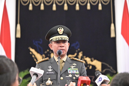 Jenderal TNI Agus Subiyanto dilantik sebagai Panglima TNI. Foto BPMI Setpres/Vico.