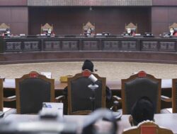 Pendapat Berbeda Anggota MKMK Bintan: PTDH Ketua MK Anwar Usman