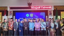 Anggota Badan Kerja Sama Perguruan Tinggi Islam Swasta se-Indonesia (BKSPTIS) di Riau pada 17 November 2023. Foto uii.ac.id.