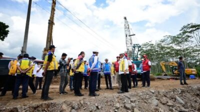 Menteri PUPR Tinjau 3 Jalan Tol Proyek PSN, Ini Progresnya