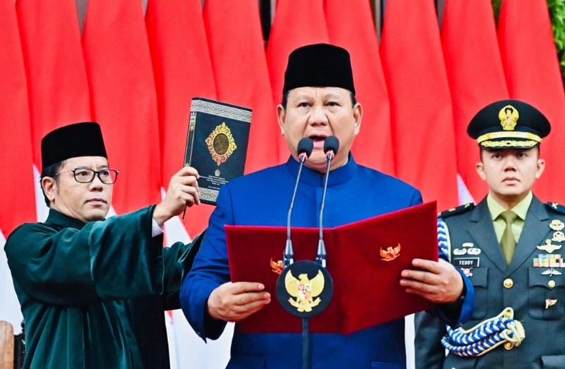 Prabowo Subianto saat pengucapan sumpah sebagai Presiden Republik Indonesia di Gedung Nusantara MPR/DPR/DPD, Jakarta, pada Minggu, 20 Oktober 2024. Foto: BPMI Setpres/Laily Rachev.