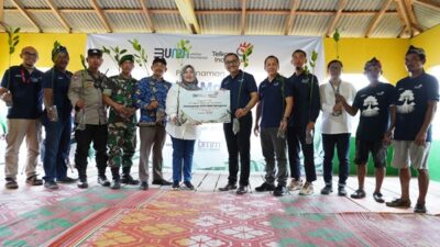 Telkom Regional I Sumatera Tanam 5.000 Bibit Mangrove di Desa Tanjung Rejo