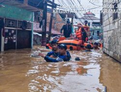 Banjir Jakarta Setinggi 4 Meter, 3384 Warga Mengungsi