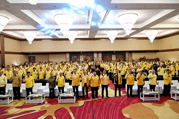 Wakil Gubernur Sumatera Utara Surya menghadiri pembukaan Bimbingan Teknis anggota DPRD Partai Golkar se-Sumut di Hotel JW Marriot, Medan, Sabtu, 24 Mei 2025. Foto Munawar Harahap.