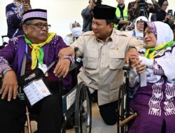 Prabowo Jadi Presiden Pertama Lepas Keberangkatan Jemaah Haji dari Bandara