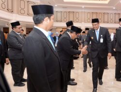 Gubsu Bobby Nasution Lantik 103 Pejabat Administrator dan Fungsional