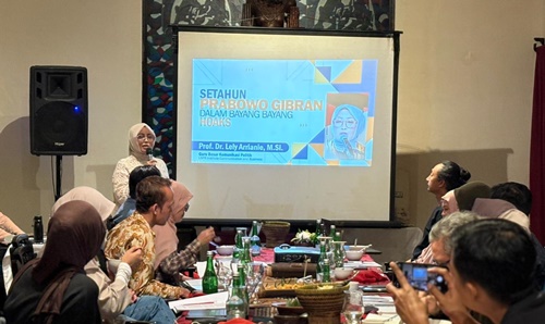 Mafindo menggelar Diskusi Media bertajuk “Potret Hoaks Setahun Pemerintahan Prabowo–Gibran”, bagian refleksi lanskap hoaks di Indonesia selama satu tahun terakhir. Foto Istimewa.