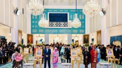 Penganugerahan gelar Pahlawan Nasional terhadap sepuluh tokoh di antaranya Soeharto dan Marsinah, oleh Presiden Prabowo Subianto di Istana Negara, Jakarta, pada Senin, 10 November 2025.