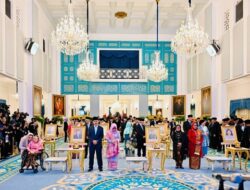 Di Tengah Protes, Presiden Prabowo Anugerahkan Soeharto Pahlawan Nasional