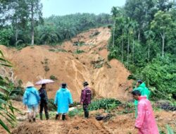 Korban Meninggal Dunia Bencana di Agam Sumatra Barat 74 Orang