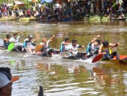 Sujiwo Tetapkan Lomba Sampan Bidar Masuk Kalender Tahunan Kubu Raya