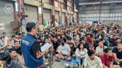 Ribuan pekerja migran Indonesia di Kamboja mendatangi KBRI Phnom Penh, minta dipulangkan ke Tanah Air. Foto kemlu.go.id.