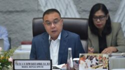 Wakil Ketua DPR RI, Sufmi Dasco Ahmad menyampaikan hasil rapat konsultasi lintas kementerian mengenai masalah penonaktifan BPJS PBI Kesehatan, di Kompleks Parlemen, Senayan, Jakarta, Senin, 9 Februari 2026. Foto: Kresno/Karisma/dpr.go.id.
