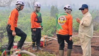 Presiden Prabowo Tinjau Lokasi Kebakaran Hutan dan Lahan di Kalimantan