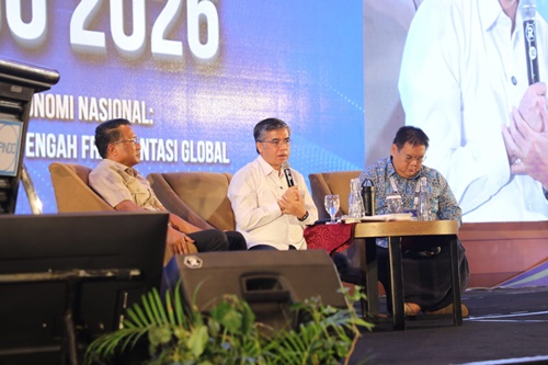 Menteri Ketenagakerjaan (Menaker) Yassierli dalam sesi dialog Rapat Kerja Koordinator Nasional (Rakerkornas) XXXV Asosiasi Pengusaha Indonesia (APINDO) 2026 di Makassar, Sulawesi Selatan, Selasa, 4 Agustus 2026. Foto Istimewa.