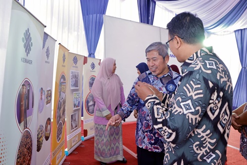 Direktorat Jenderal Pembinaan Penempatan Tenaga Kerja, Kemnaker, bersama PT Indo-Rama Synthetics Tbk memperkuat lima Tenaga Kerja Mandiri (TKM) di Purwakarta, Jawa Barat.
