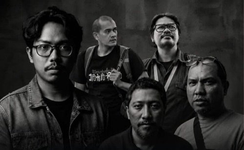Lima jurnalis hilang saat melakukan tugas jurnalistik di Selat Sunda.