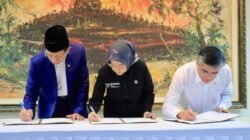 Surat Keputusan Bersama (SKB) Kementerian Ketenagakerjaan, Kementerian PANRB dan Kemenko PMK menetapkan 18 hari libur nasional dan 8 hari cuti bersama untuk tahun 2027. Foto Istimewa.