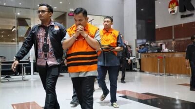 Hasil OTT KPK menyita uang tunai Rp106 miliar dari delapan tersangka di antaranya pejabat Kementerian ATR/BPN dan Dirut Summarecon. Foto kpk.go.id.