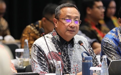 Direktur Utama Telkom Nanang Hendarno