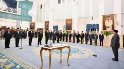 Presiden Prabowo Subianto melantik sejumlah pejabat, Kepala BNPB, empat wakil menteri, dan Kepal dan Wakil BPGMN di Istana Negara, Jakarta, pada Kamis, 15 Oktober 2026. Foto Rusman/BPMI Setpres.