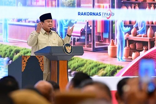 Presiden Prabowo Subianto pada Rapat Koordinasi Nasional Tim Percepatan Akses Keuangan Daerah (Rakornas TPAKD) di JIEXPO Kemayoran, Jakarta, pada Kamis, 22 Oktober 2026. Foto Muchlis Jr/BPMI Setpres.