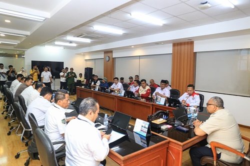 Wakil Menteri Ketenagakerjaan, Afriansyah Noor menerima audiensi perwakilan FSPGI soal aduan dugaan pelanggaran ketenagakerjaan di PT Indonesia Epson Industry (IEI).